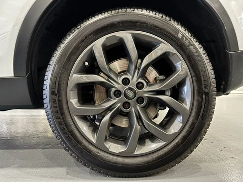 Used 2019 Land Rover Discovery Sport HSE AWD/4WD image 53
