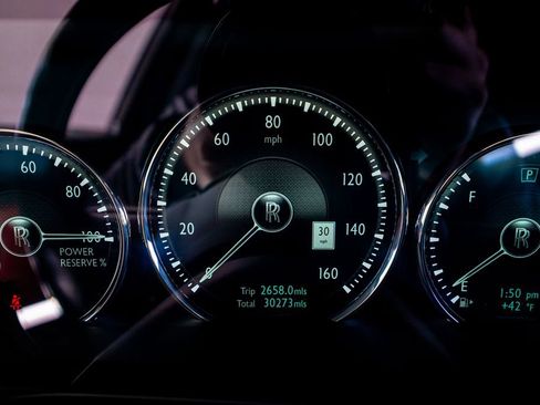 Used 2021 Rolls-Royce Ghost AWD/4WD image 34
