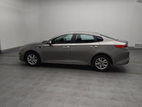 Used 2016 Kia Optima LX image 3
