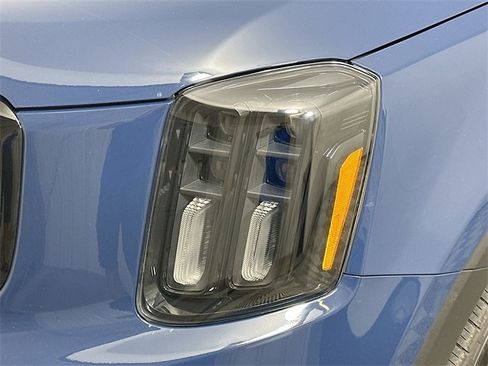 Used 2025 Kia Telluride SX Prestige X-Line image 25