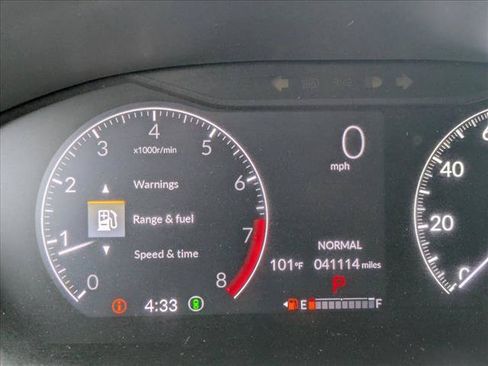 Used 2023 Honda HR-V EX-L image 9