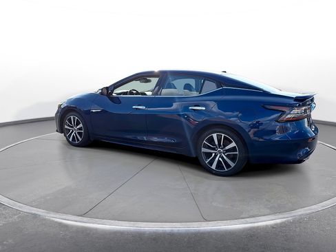 Used 2023 Nissan Maxima SV w/ Floor Mat Group FWD image 5