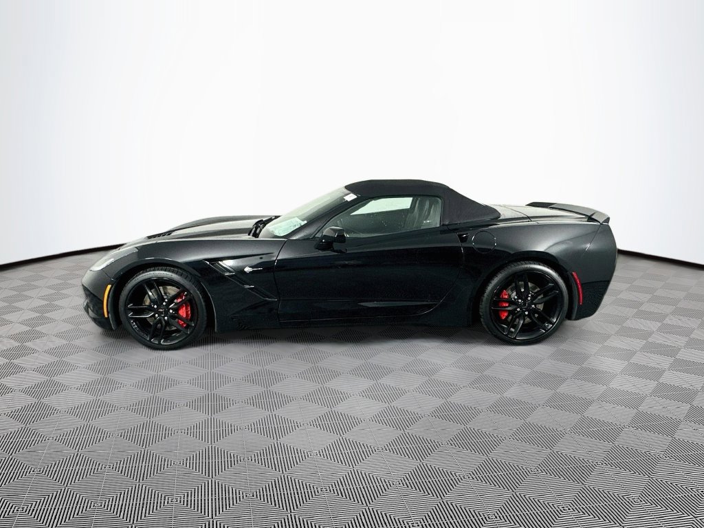 Used 2016 Chevrolet Corvette Stingray Convertible w/ 3LT Preferred Equipment Group RWD image 5
