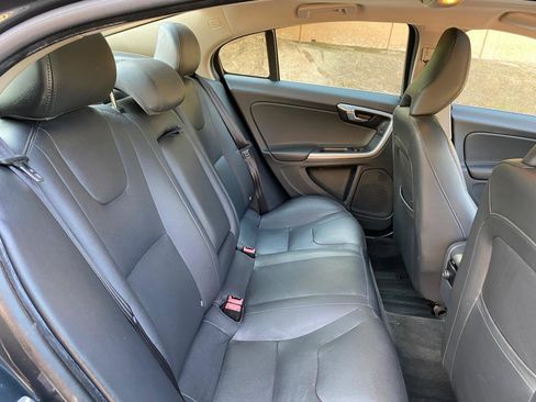 Used 2016 Volvo S60 T5 Premier image 48