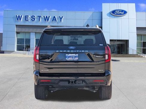 New 2025 Ford Expedition Max Active image 29