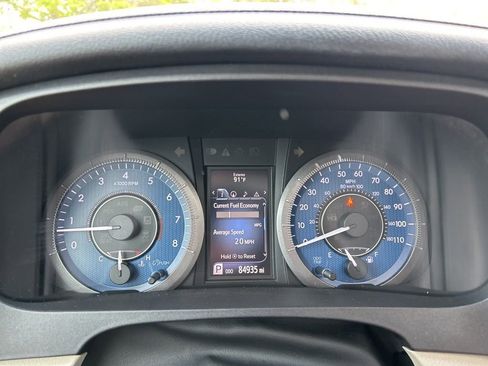 Used 2017 Toyota Sienna XLE w/ XLE Navigation Package image 26