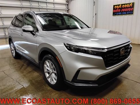 Used 2023 Honda CR-V EX image 1