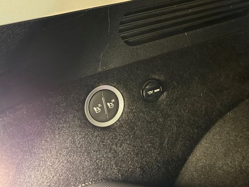 Used 2021 Genesis GV80 3.5T w/ Advanced Package 06 image 46