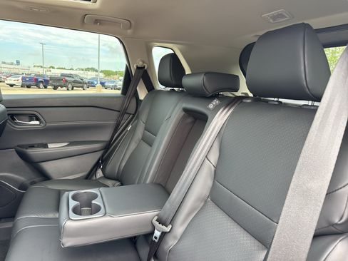 New 2026 Nissan Rogue Dark Armor AWD/4WD image 34