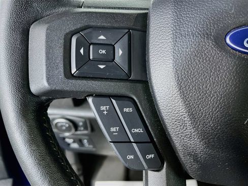 Used 2020 Ford F150 XLT w/ Equipment Group 302A Luxury AWD/4WD image 12