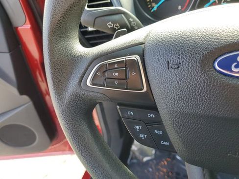 Certified 2017 Ford Escape SE image 22
