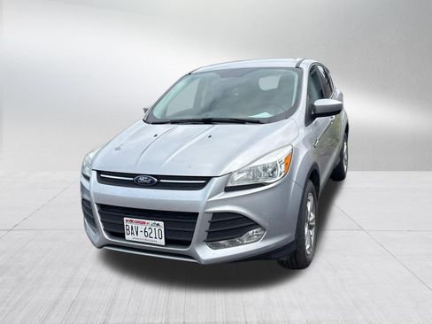 Used 2016 Ford Escape SE AWD/4WD image 12