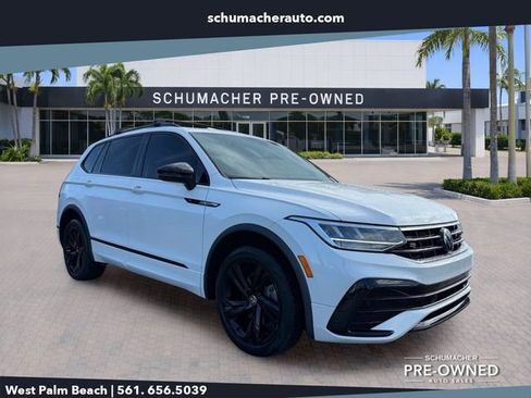 Used 2023 Volkswagen Tiguan SE R-Line FWD image 1