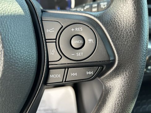 Certified 2025 Toyota RAV4 XLE AWD/4WD image 23