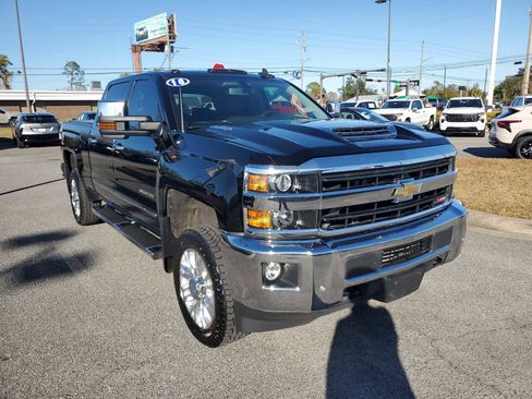 Used 2018 Chevrolet Silverado 3500 LTZ w/ Duramax Plus Package image 8