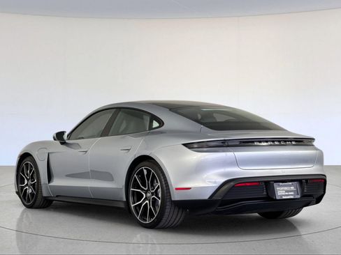 Certified 2022 Porsche Taycan RWD image 3