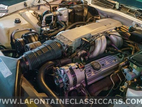 Used 1990 Chevrolet Camaro IROC-Z image 36