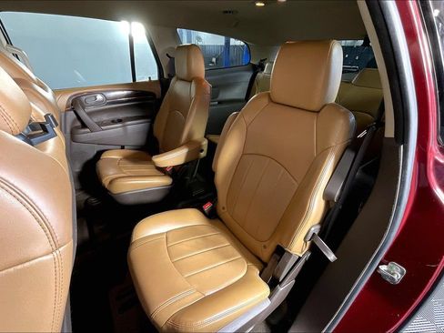 Used 2015 Buick Enclave Leather FWD image 34