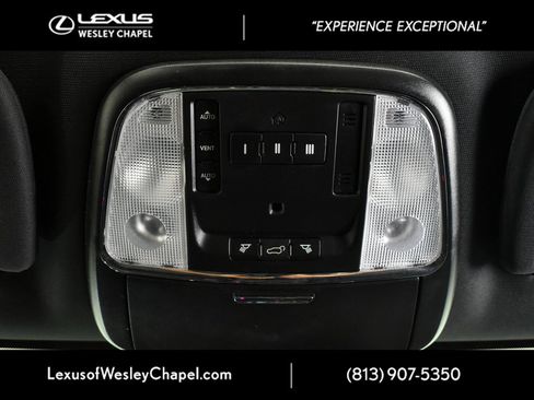 Used 2018 Dodge Durango R/T w/ Technology Group image 34