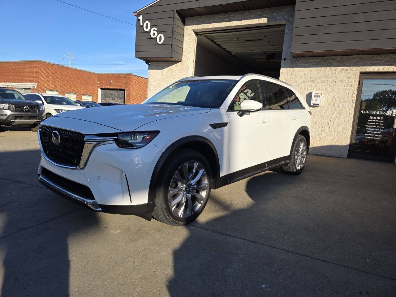 Used 2024 MAZDA CX-90 3.3 Turbo w/ Premium Package AWD/4WD image 3