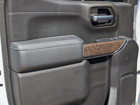 Used 2021 GMC Sierra 1500 Denali w/ Denali Ultimate Package image 36