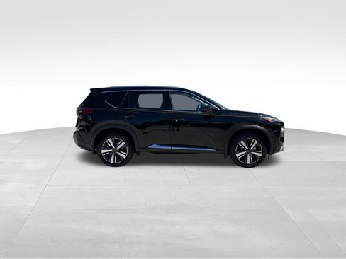 Used 2023 Nissan Rogue Platinum w/ Platinum Premium Package FWD image 9