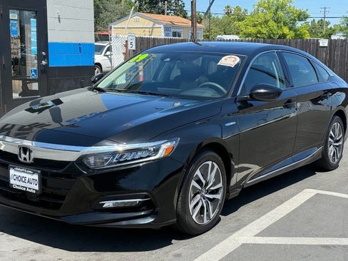 Used 2019 Honda Accord EX image 3