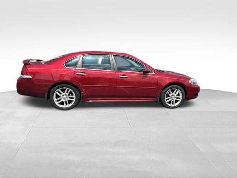 Used 2013 Chevrolet Impala LTZ FWD image 8