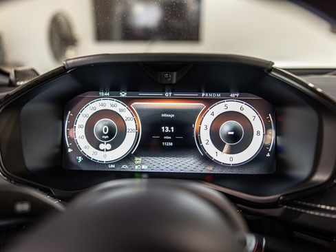 Used 2025 Aston Martin DBX 707 image 25