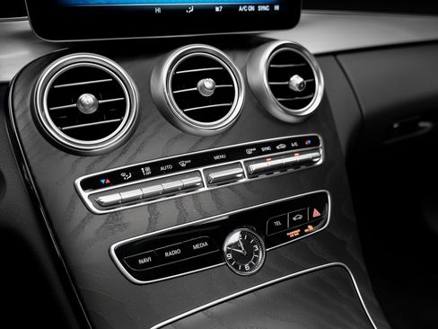 Used 2022 Mercedes-Benz C 300 C 300 image 48