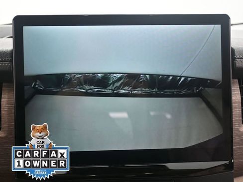 Used 2023 Ford Expedition Limited image 14