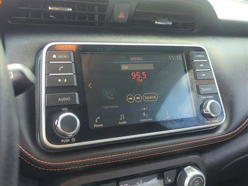 Used 2020 Nissan Kicks SR w/ SR Premium Package FWD image 18