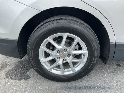 Certified 2022 Chevrolet Equinox LT image 9