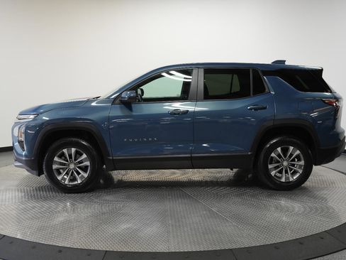 Used 2026 Chevrolet Equinox LT AWD/4WD image 4