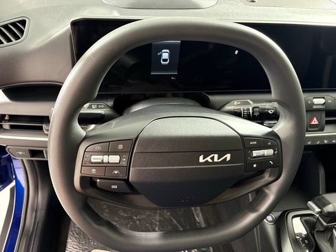 New 2026 Kia K4 FWD image 22