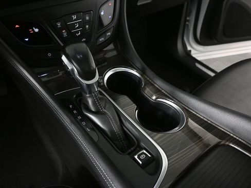 Used 2019 Buick Envision Essence image 15