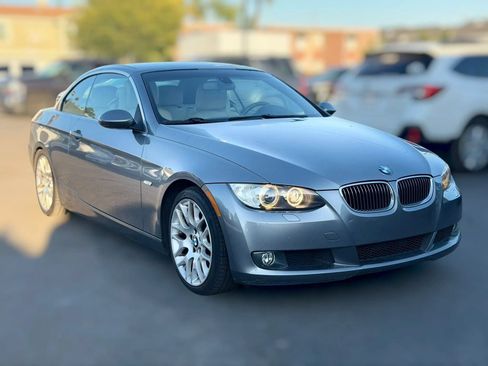 Used 2008 BMW 328i Convertible w/ Premium Pkg RWD image 2