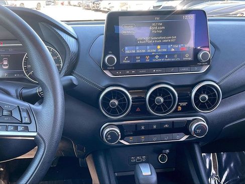 Used 2023 Nissan Sentra SV image 15