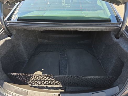 Used 2018 Chevrolet Impala Premier FWD image 11