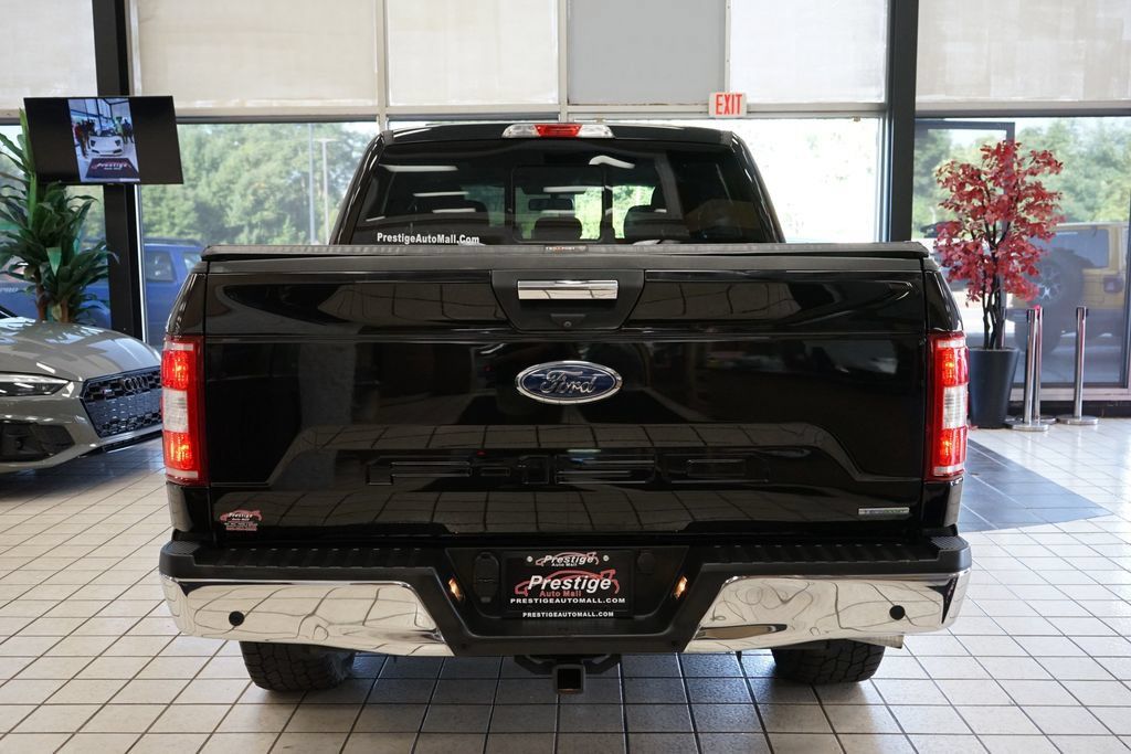 Used 2018 Ford F150 XLT w/ Equipment Group 302A Luxury AWD/4WD image 16