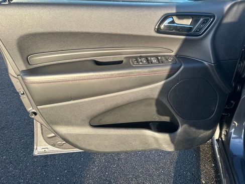 Used 2024 Dodge Durango GT image 13
