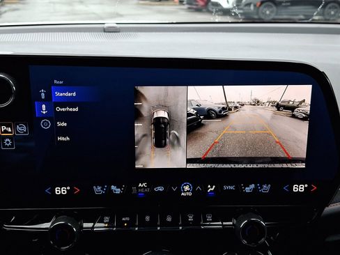 Used 2024 Chevrolet Blazer EV RS image 17