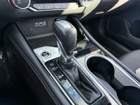 Certified 2023 Nissan Altima 2.5 SV image 19