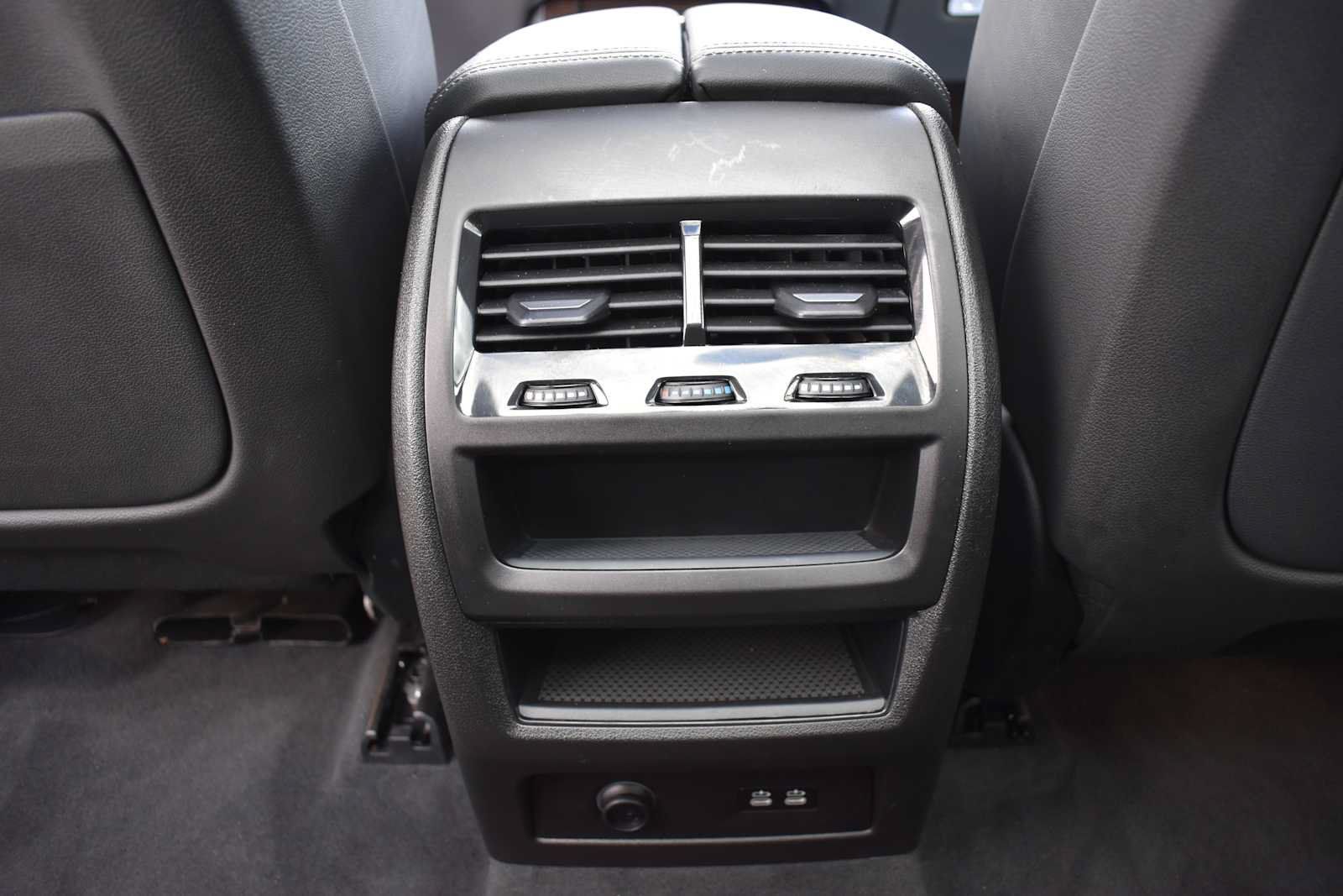 Used 2024 BMW X5 xDrive40i w/ Parking Assistance Package AWD/4WD image 20