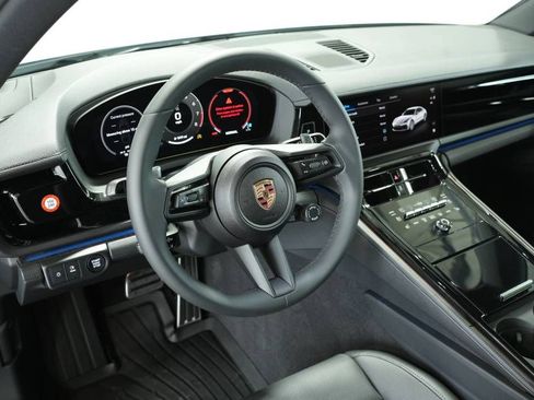 Certified 2025 Porsche Panamera 4 AWD/4WD image 13
