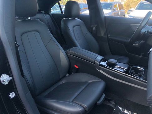 Certified 2023 Mercedes-Benz CLA 250 4MATIC image 33