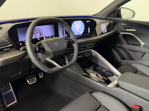 New 2026 Audi SQ5 Premium Plus AWD/4WD image 4