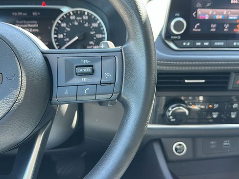 Certified 2023 Nissan Rogue S image 14