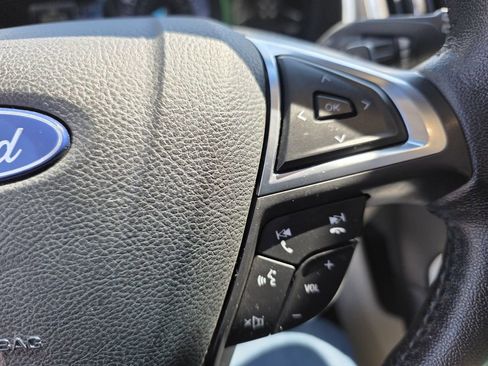 Used 2018 Ford Edge Titanium w/ Equipment Group 301A image 24