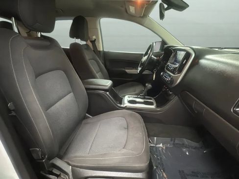 Used 2016 Chevrolet Colorado LT w/ LT Convenience Package RWD image 21